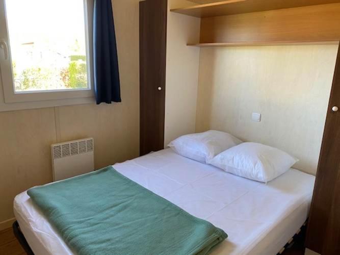 Camping-Caravaning De La Molliere Groffliers Buitenkant foto