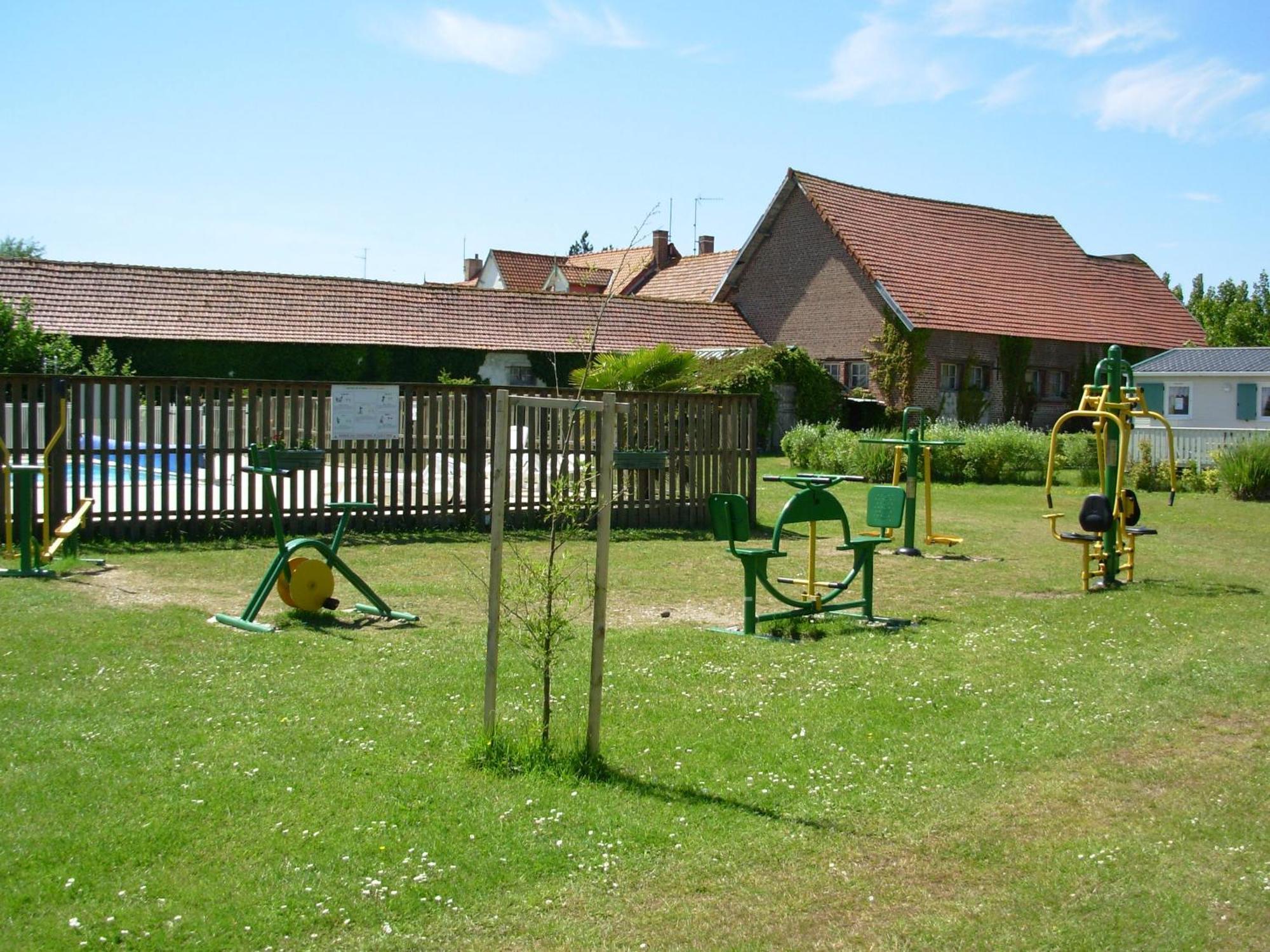 Camping-Caravaning De La Molliere Groffliers Buitenkant foto